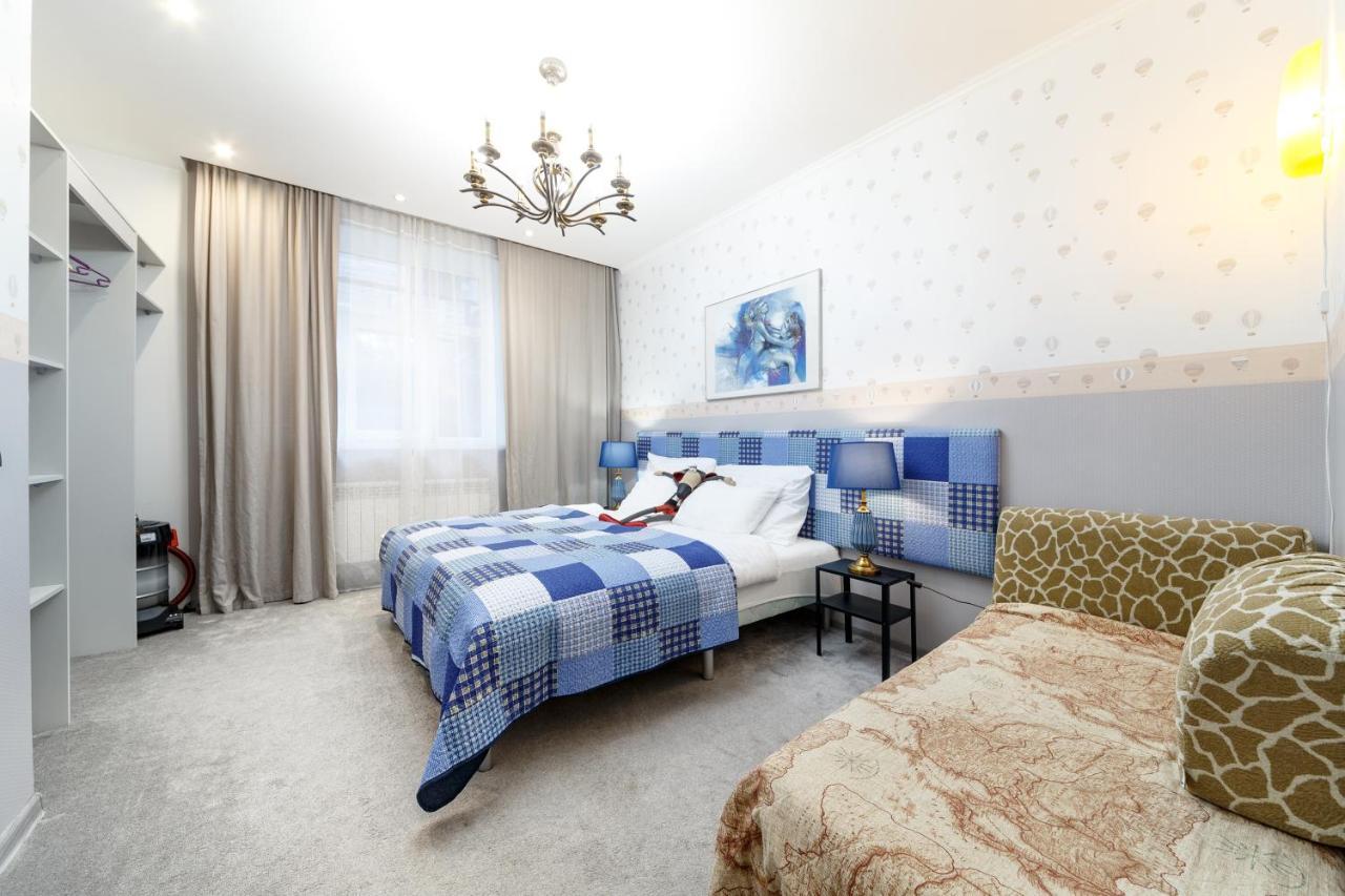 Huoneisto Parkcosylux Two Bedrooms Free Parking *